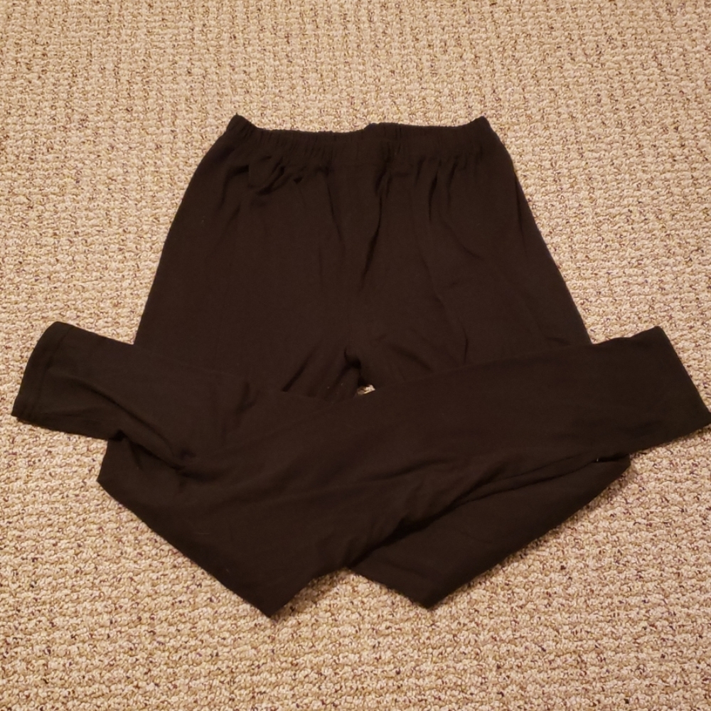 Agnes & Dora Black Leggings